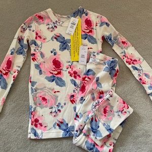 BRAND NEW! Gap floral pajamas size 5T